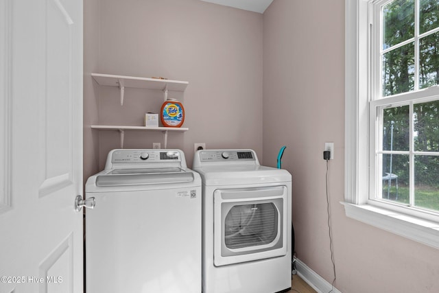 324 Foster Creek Rd, Swansboro, NC 28584 - laundry room with washing machine and dryer