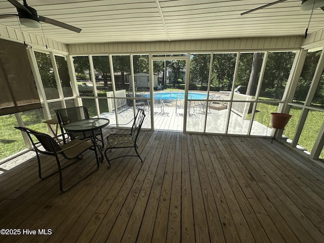 12760 S Pine Villa Dr, Laurinburg, NC 28352 - sunroom / solarium with a ceiling fan