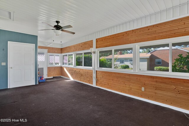 377 Louis Breeden Blvd, Hamlet, NC 28345 - unfurnished sunroom featuring ceiling fan