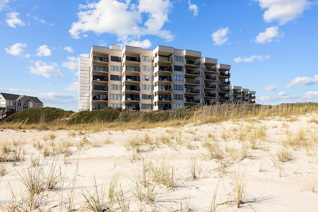 8801 Reed Dr Unit 303W, Emerald Isle, NC 28594 - view of apartment building / complex