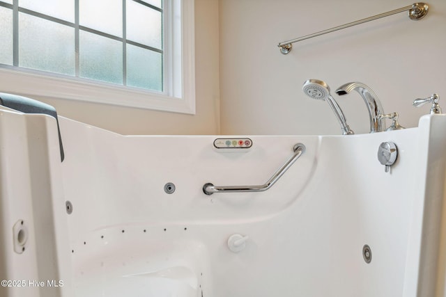 3716 Pond Pine Ct, Southport, NC 28461 - full bathroom featuring a tub with jets