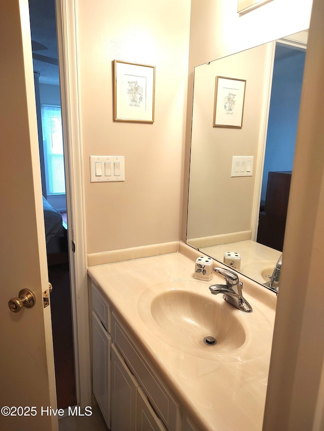31 Mulberry Ln, New Bern, NC 28562 - bathroom featuring vanity