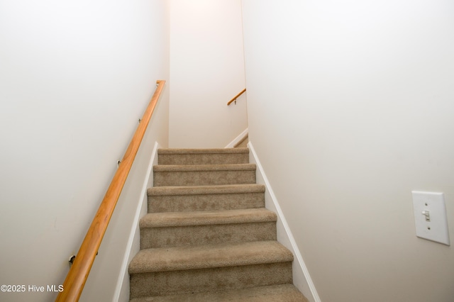 130 Pinecone Ct, Seven Lakes, NC 27376 - view of staircase