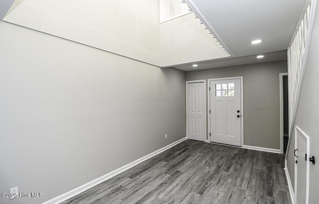 130 Salter Path Rd Unit 74, Pine Knoll Shores, NC 28512 - entrance foyer with wood finished floors and recessed lighting