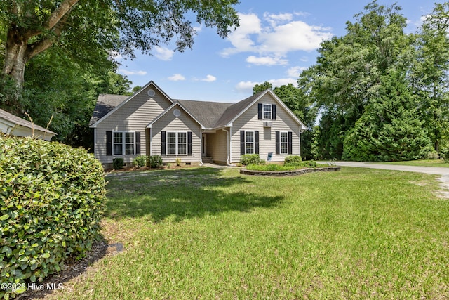 103 Coppers Trl, Wilmington, NC 28411 - view of front of house featuring a front lawn and crawl space