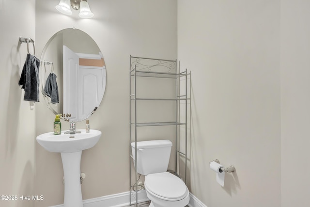 203 Mccain St, Beulaville, NC 28518 - half bath featuring baseboards