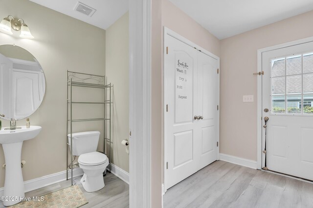 203 Mccain St, Beulaville, NC 28518 - bathroom with wood finished floors