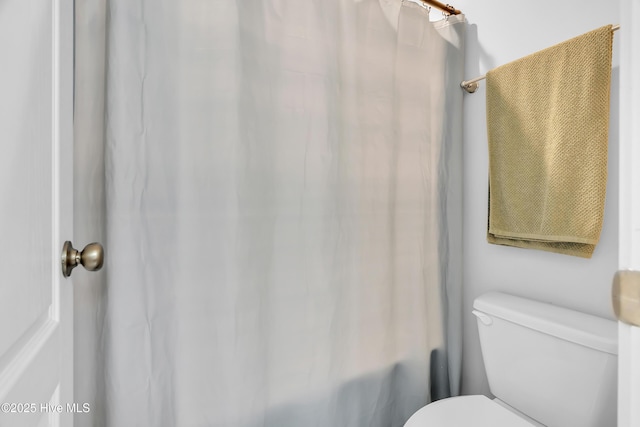 203 Mccain St, Beulaville, NC 28518 - full bath featuring toilet