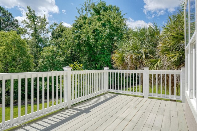 311 S Kingfisher Ln, Hampstead, NC 28443 - view of deck