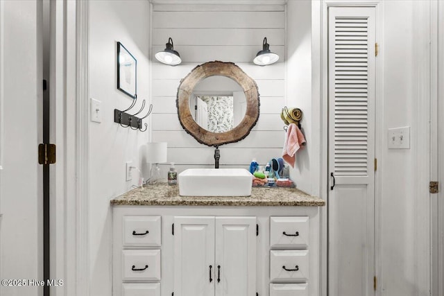 1484 Rays Bridge Rd, Whispering Pines, NC 28327 - bathroom with vanity and a closet