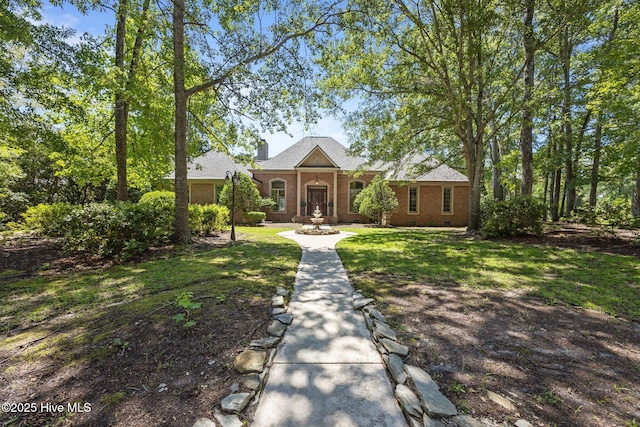7006 Club House Dr, New Bern, NC 28562 - view of front facade with brick siding