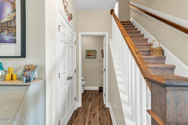 103 Baymeade Ct, Peletier, NC 28584 - staircase with wood finished floors and baseboards