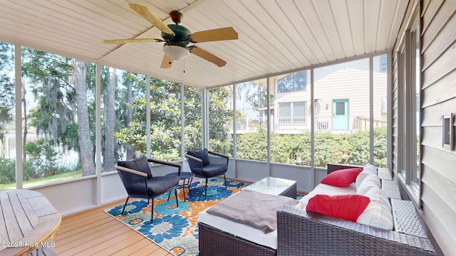 5410 Trade Winds Rd, New Bern, NC 28560 - sunroom / solarium featuring outdoor lounge area and ceiling fan