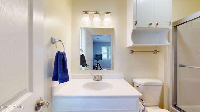 5410 Trade Winds Rd, New Bern, NC 28560 - bathroom featuring a shower with shower door and vanity