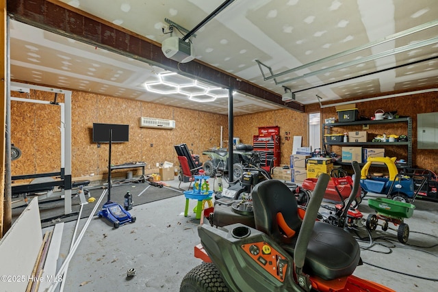 120 Croatan Ln, New Bern, NC 28562 - garage featuring a garage door opener