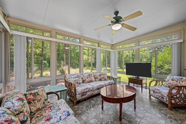 120 Croatan Ln, New Bern, NC 28562 - sunroom featuring an outdoor hangout area, ceiling fan, and lofted ceiling