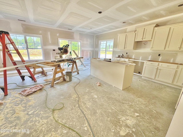 919 Albrittons Rd, Kinston, NC 28504 - kitchen with a center island