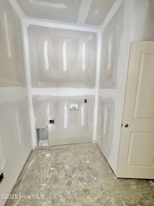 919 Albrittons Rd, Kinston, NC 28504 - view of laundry room