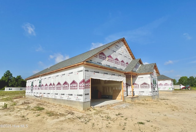 919 Albrittons Rd, Kinston, NC 28504 - view of side of property featuring a shingled roof