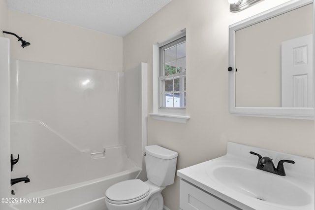 5601 W Chop Way, Wilmington, NC 28412 - full bathroom featuring vanity and shower / washtub combination