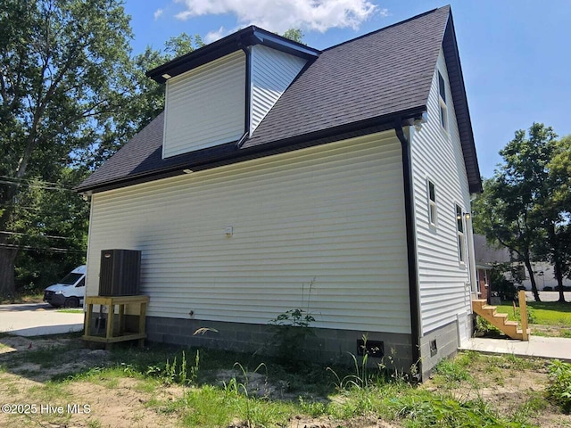 317 Whitfield Dr, Goldsboro, NC 27530 - view of home's exterior with a shingled roof