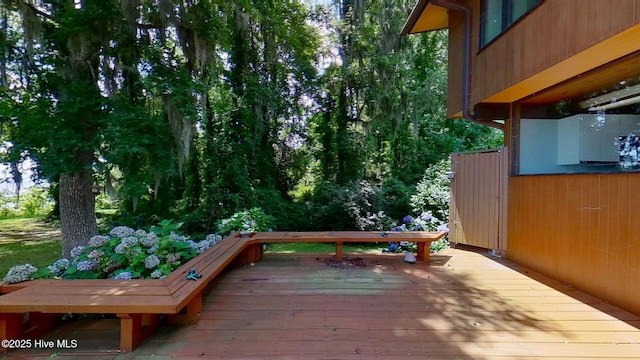 1402 Green Springs Rd, New Bern, NC 28560 - view of wooden terrace