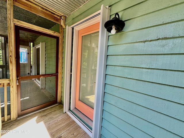 122 Ethel Dr, Emerald Isle, NC 28594 - property entrance
