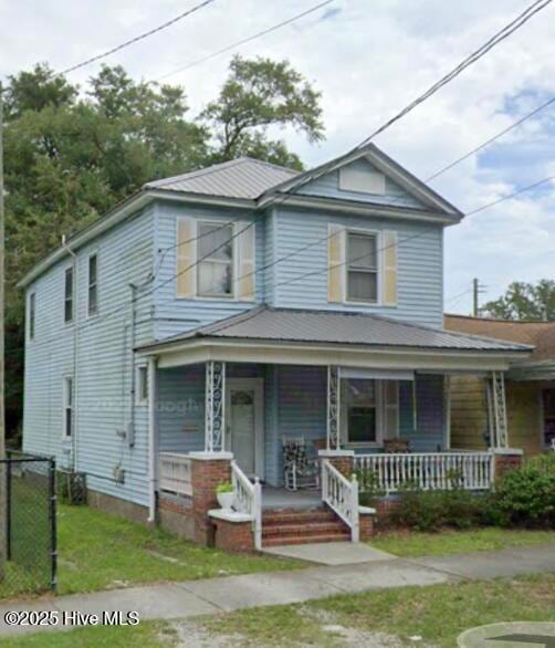 819 S 7th St, Wilmington, NC 28401 - view of front facade with covered porch