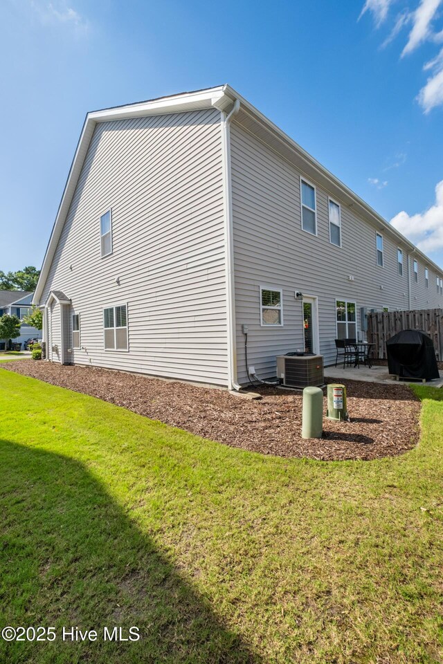 1620 Bratton Ct, Wilmington, NC 28405 - rear view of house featuring a patio area