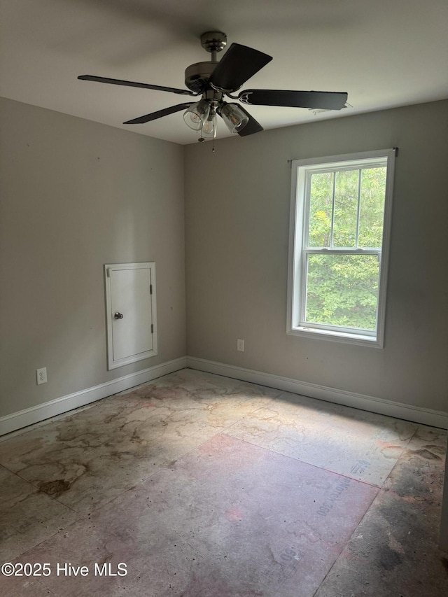 600 Burning Tree Rd, Pinehurst, NC 28374 - unfurnished room with a ceiling fan and baseboards