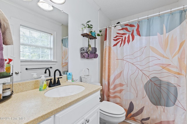 2827 Sapling Cir, Wilmington, NC 28411 - full bathroom featuring vanity, crown molding, and a shower with shower curtain