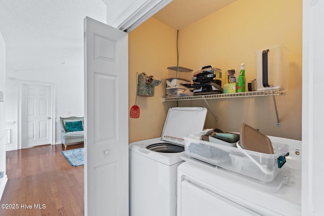 2827 Sapling Cir, Wilmington, NC 28411 - laundry area with independent washer and dryer and wood finished floors
