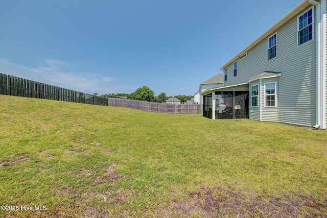 463 Avendale Dr, Rocky Point, NC 28457 - view of yard with a sunroom
