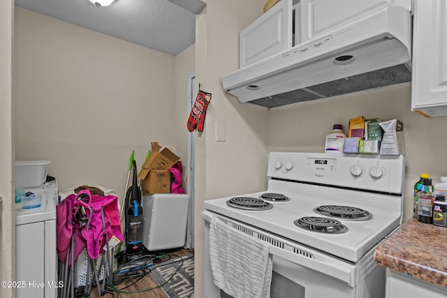 1106 E Stewart Cir, Wilmington, NC 28405 - kitchen with electric range, range hood, and white cabinets