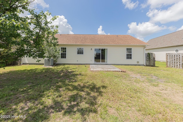 6723 Newbury Way, Wilmington, NC 28411 - back of property featuring a patio area