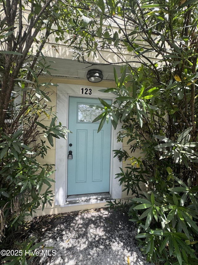 123 Cedar Point Blvd, Cedar Point, NC 28584 - property entrance