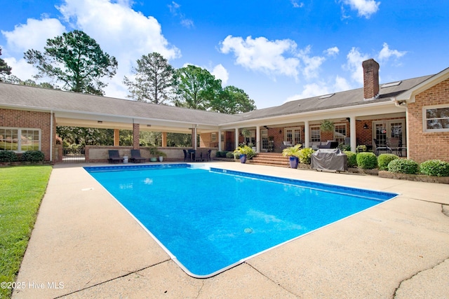 3509 Lakeview Trl, Kinston, NC 28504 - swimming pool featuring a patio and a ceiling fan