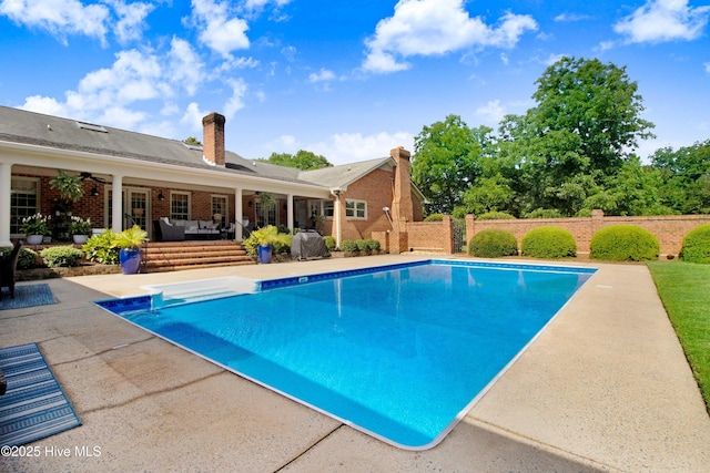 3509 Lakeview Trl, Kinston, NC 28504 - view of pool with a ceiling fan, outdoor lounge area, and a patio area