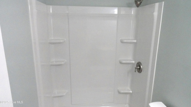 109 Lewis Ct, Havelock, NC 28532 - full bath with a shower