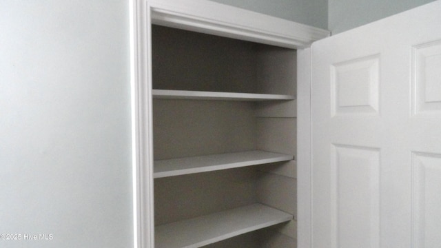109 Lewis Ct, Havelock, NC 28532 - view of closet