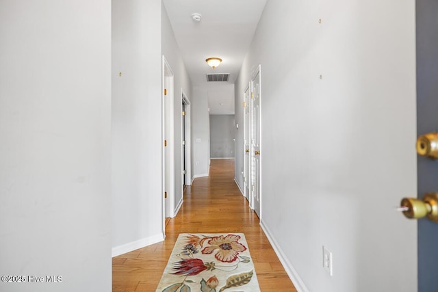 826 Shelton Ct, Wilmington, NC 28412 - hallway featuring light wood finished floors