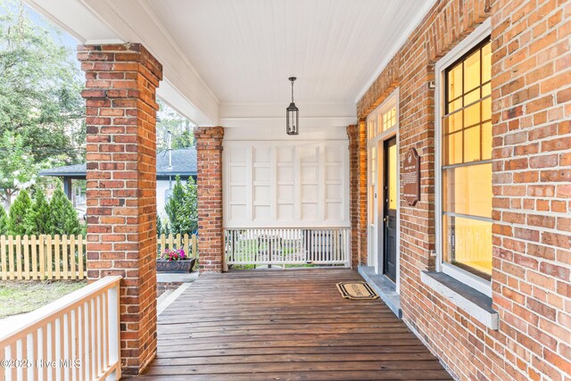 503 S 3rd St, Wilmington, NC 28401 - view of porch
