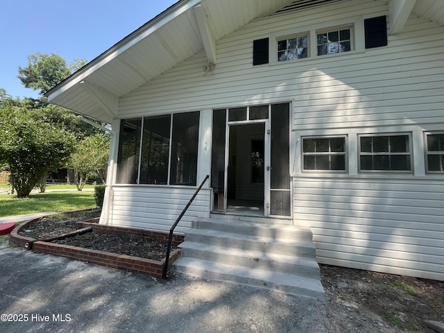 148 N Mitchell Ford Rd, Clarkton, NC 28433 - property entrance