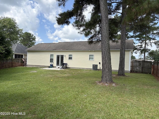 117 Boysenberry Fields Rd, Maple Hill, NC 28454 - back of house featuring a fenced backyard and a patio