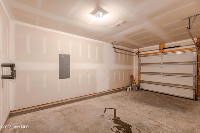 3021 Evening Rd, Castle Hayne, NC 28429 - garage featuring electric panel