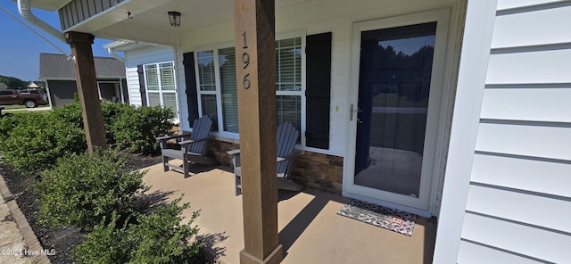 196 Asheberne Dr, Washington, NC 27889 - view of porch