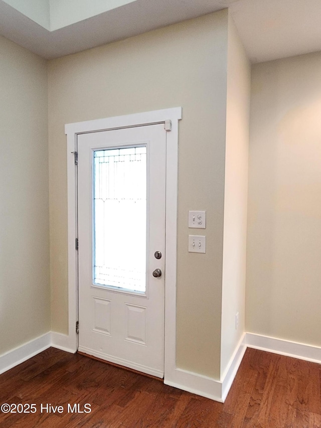 205 Channel Marker Loop, Swansboro, NC 28584 - entrance foyer with wood finished floors and baseboards