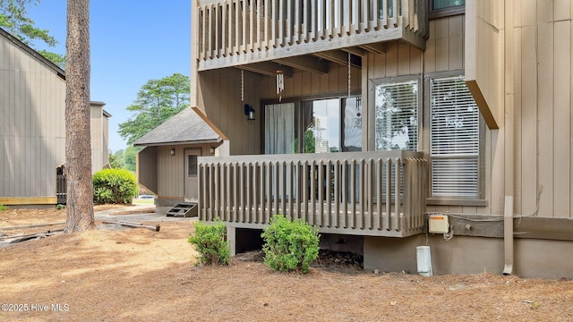 800 Saint Andrews Dr # 156, Pinehurst, NC 28374 - entrance to property with a balcony