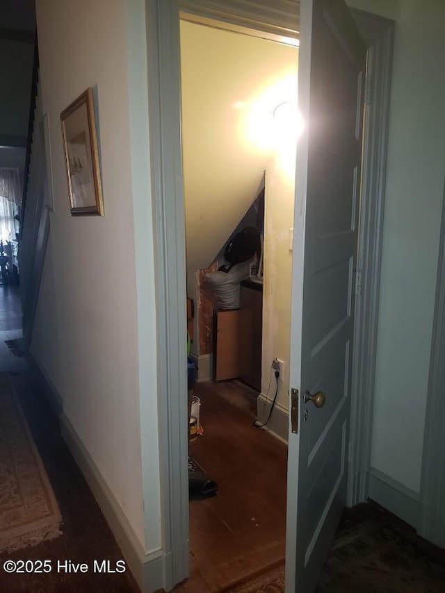 900 Nash St N, Wilson, NC 27893 - hallway featuring baseboards
