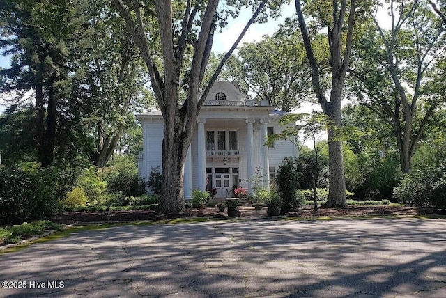 900 Nash St N, Wilson, NC 27893 - view of front of house